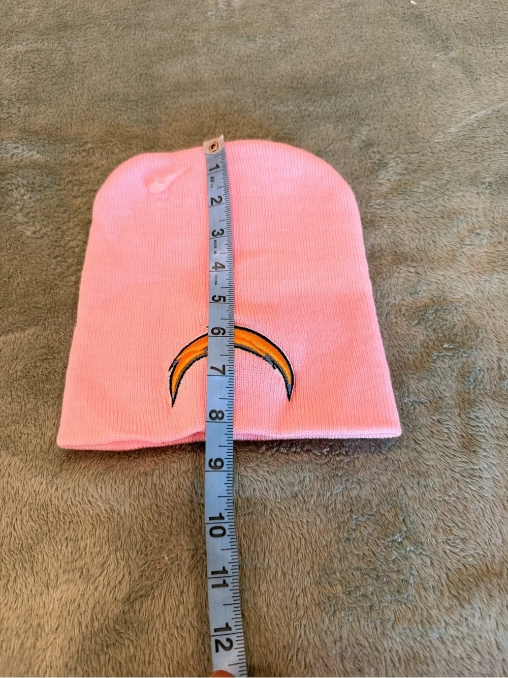 Los Angeles Chargers Girls Pink Beanie Hat NFL Embroidered Logo NWOT Acrylic